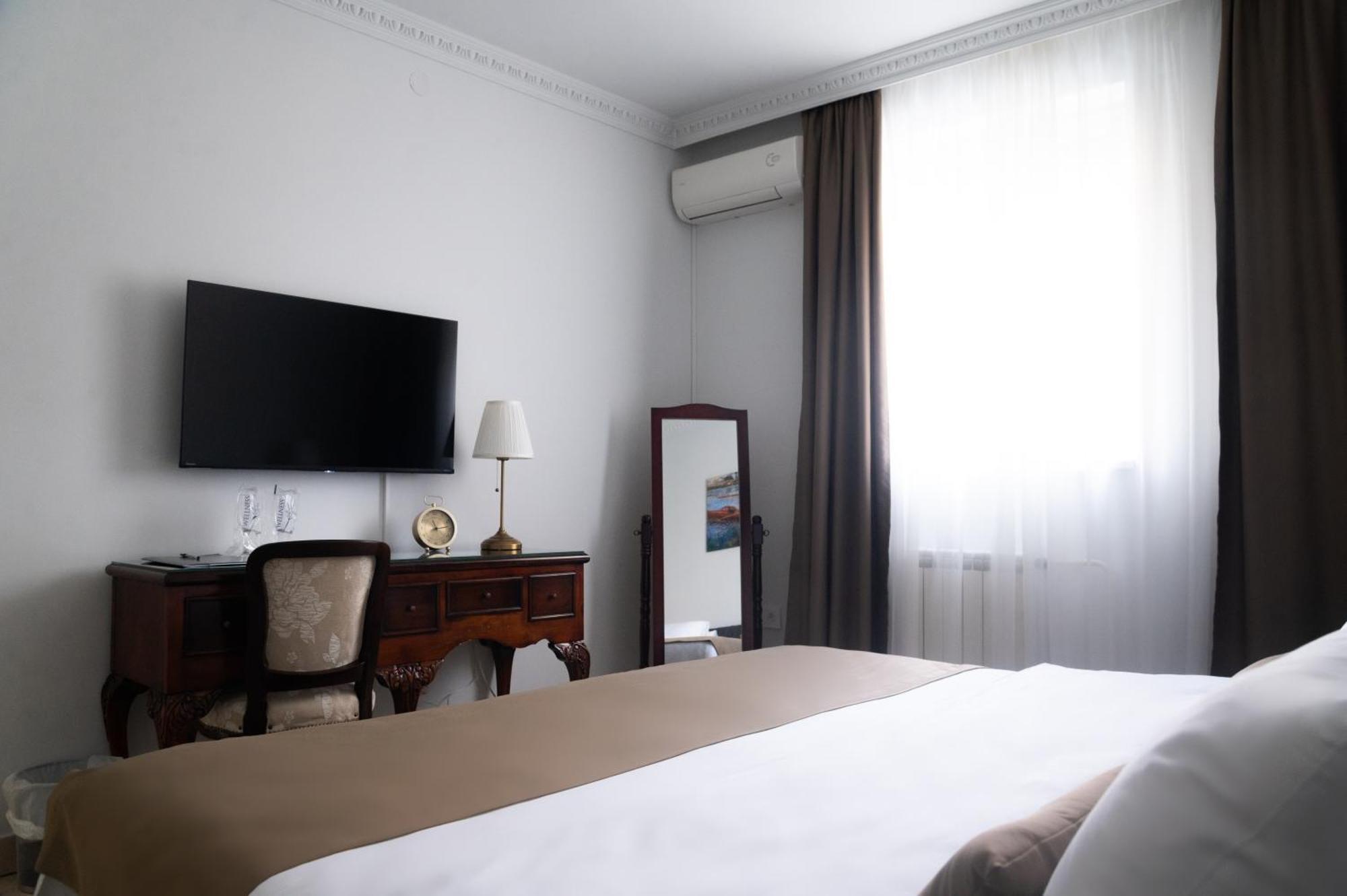 Hotel Jardin Belgrade Exterior photo