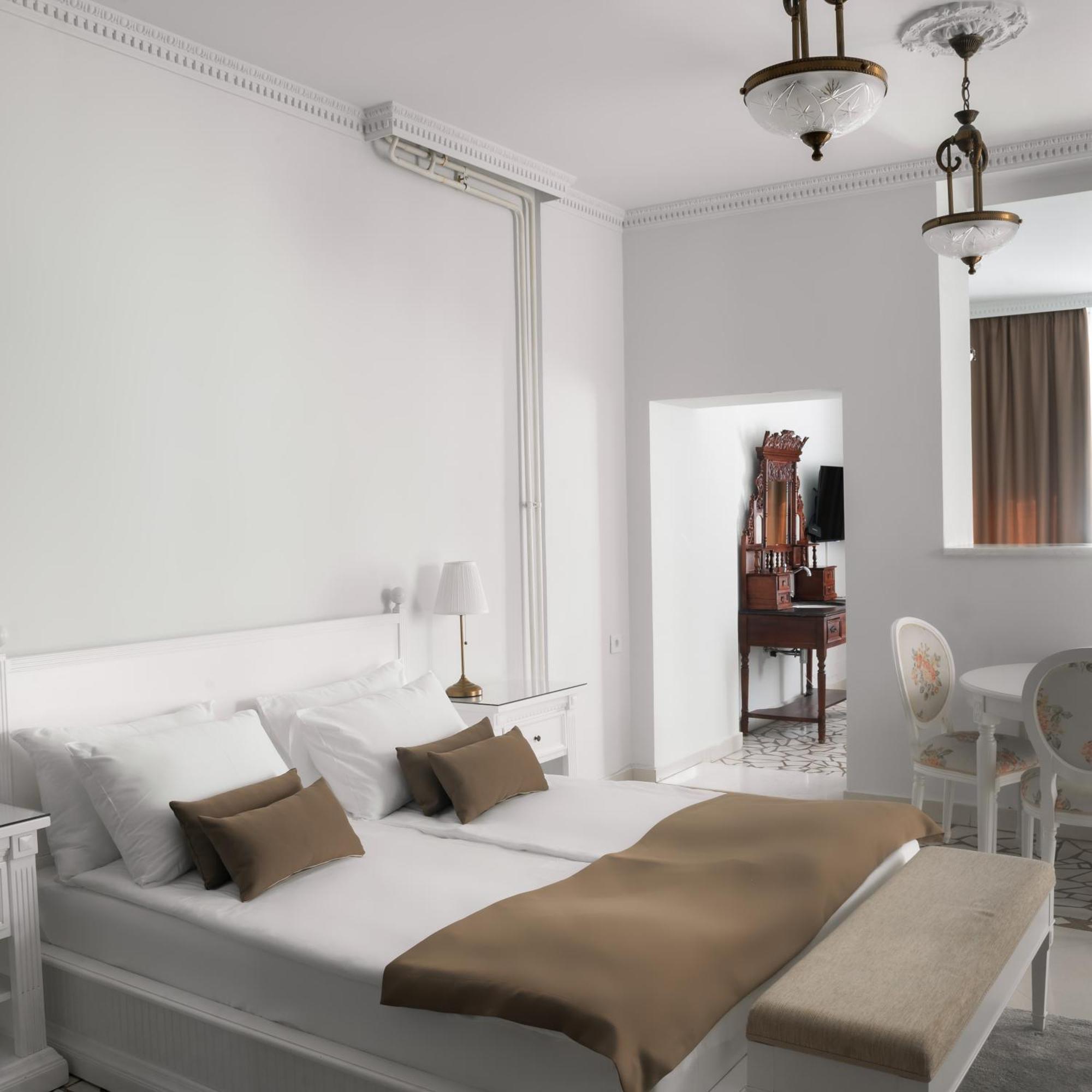 Hotel Jardin Belgrade Exterior photo
